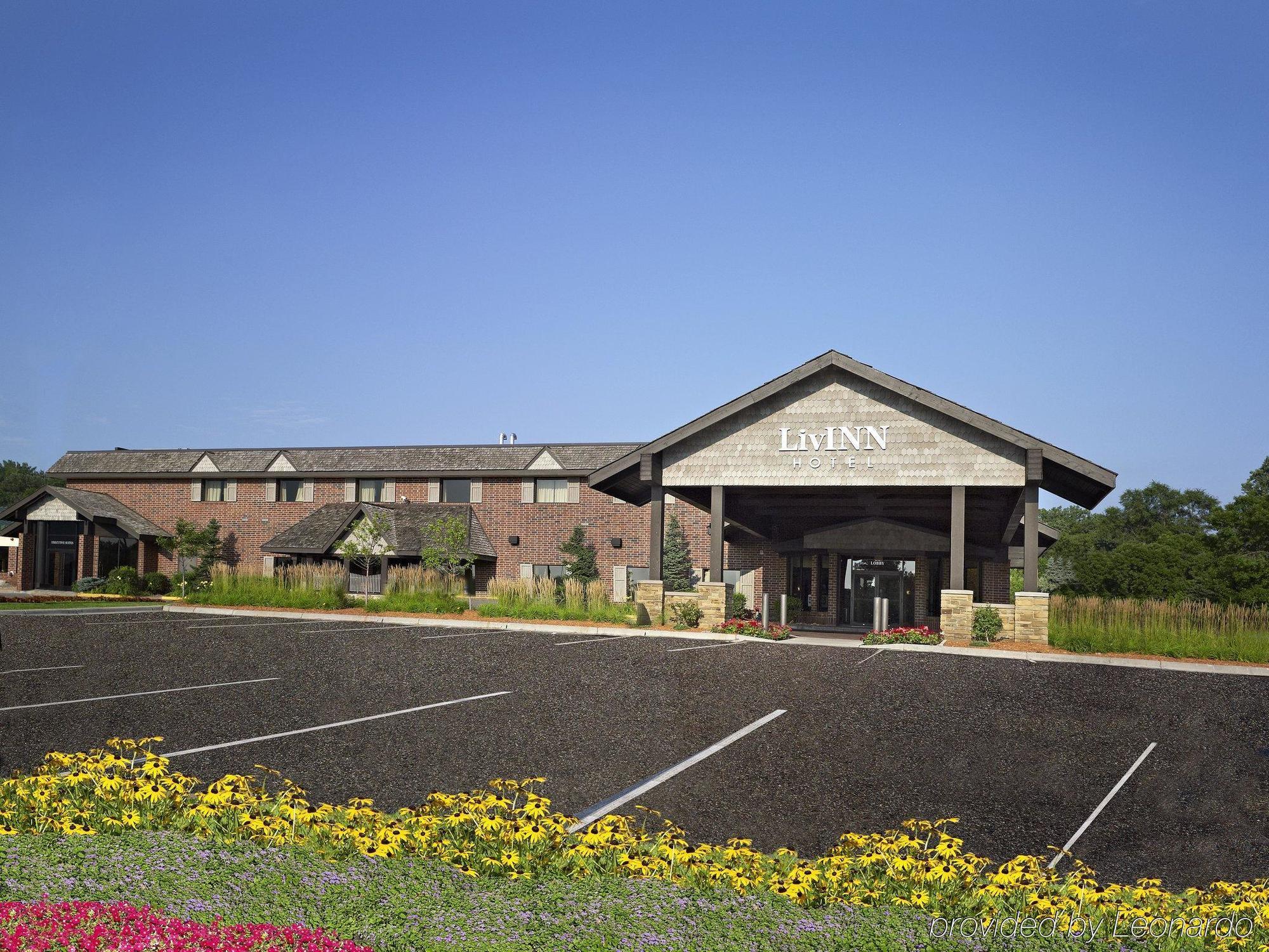 Livinn Hotel Minneapolis North / Fridley Exterior foto